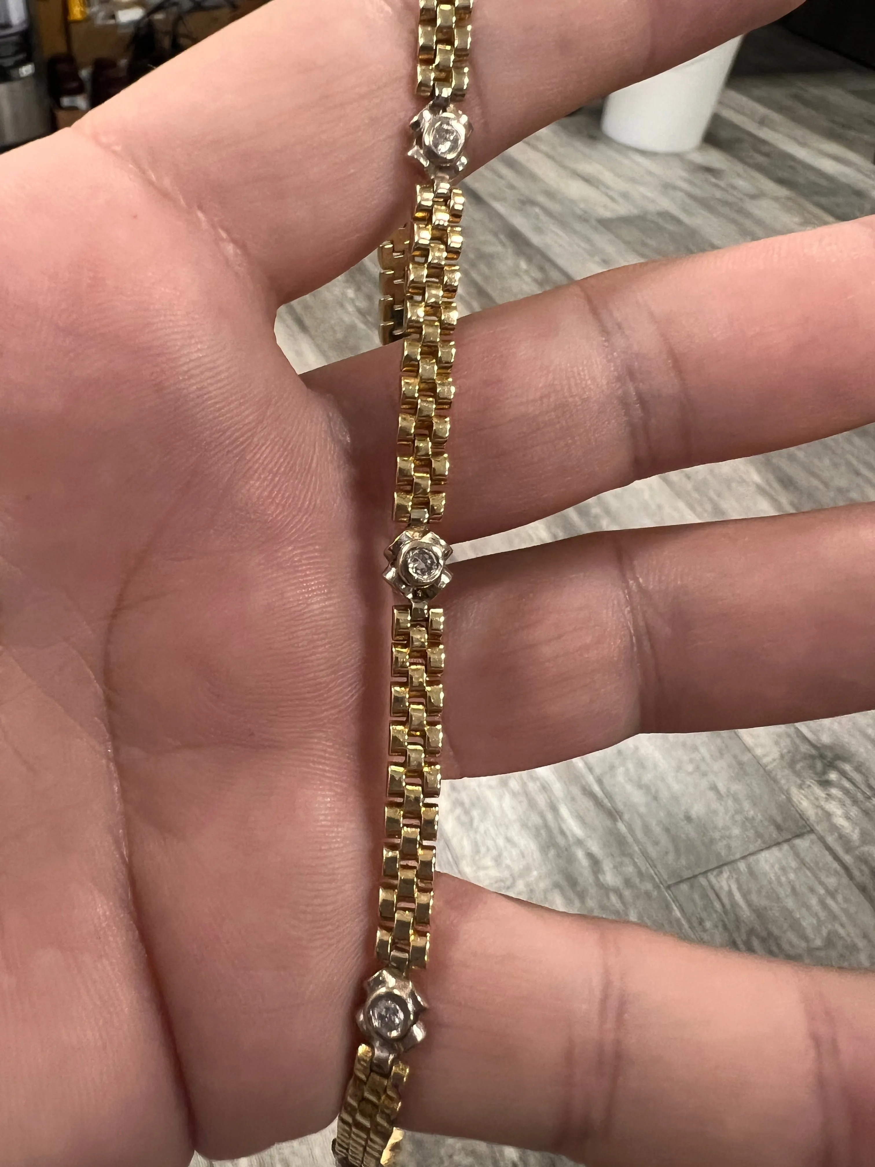 14K Yellow gold solid diamonds accent choker-226975