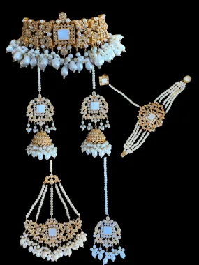 BR85 gold plated bridal set in pearls ( SHIPS IN 4 WEEKS )