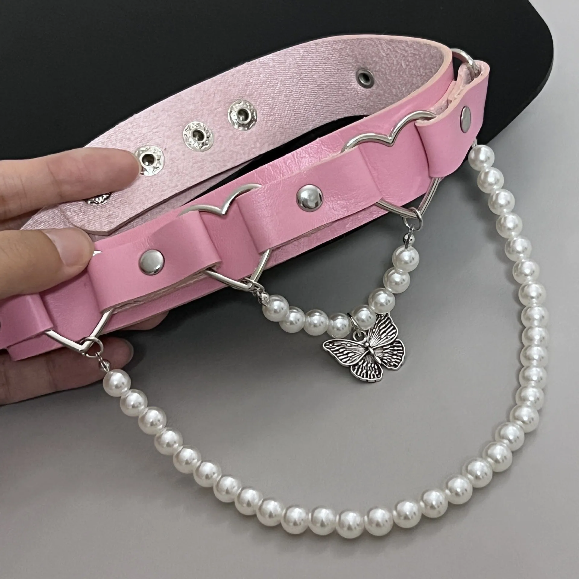 Butterfly Pearl Heart Buckle Choker SD02157