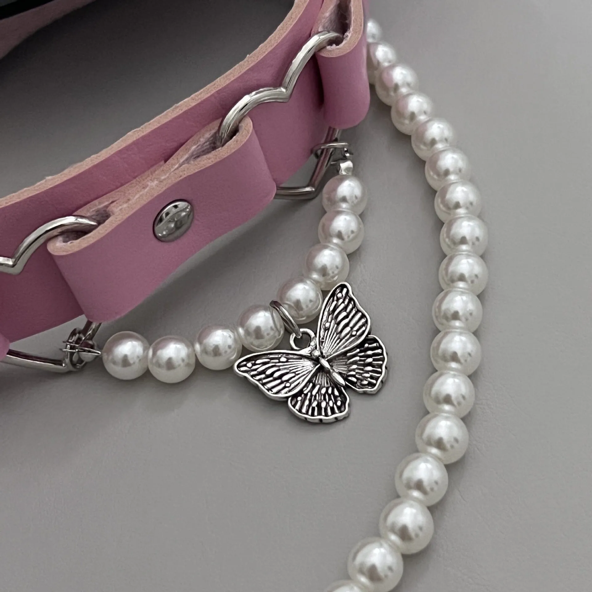 Butterfly Pearl Heart Buckle Choker SD02157