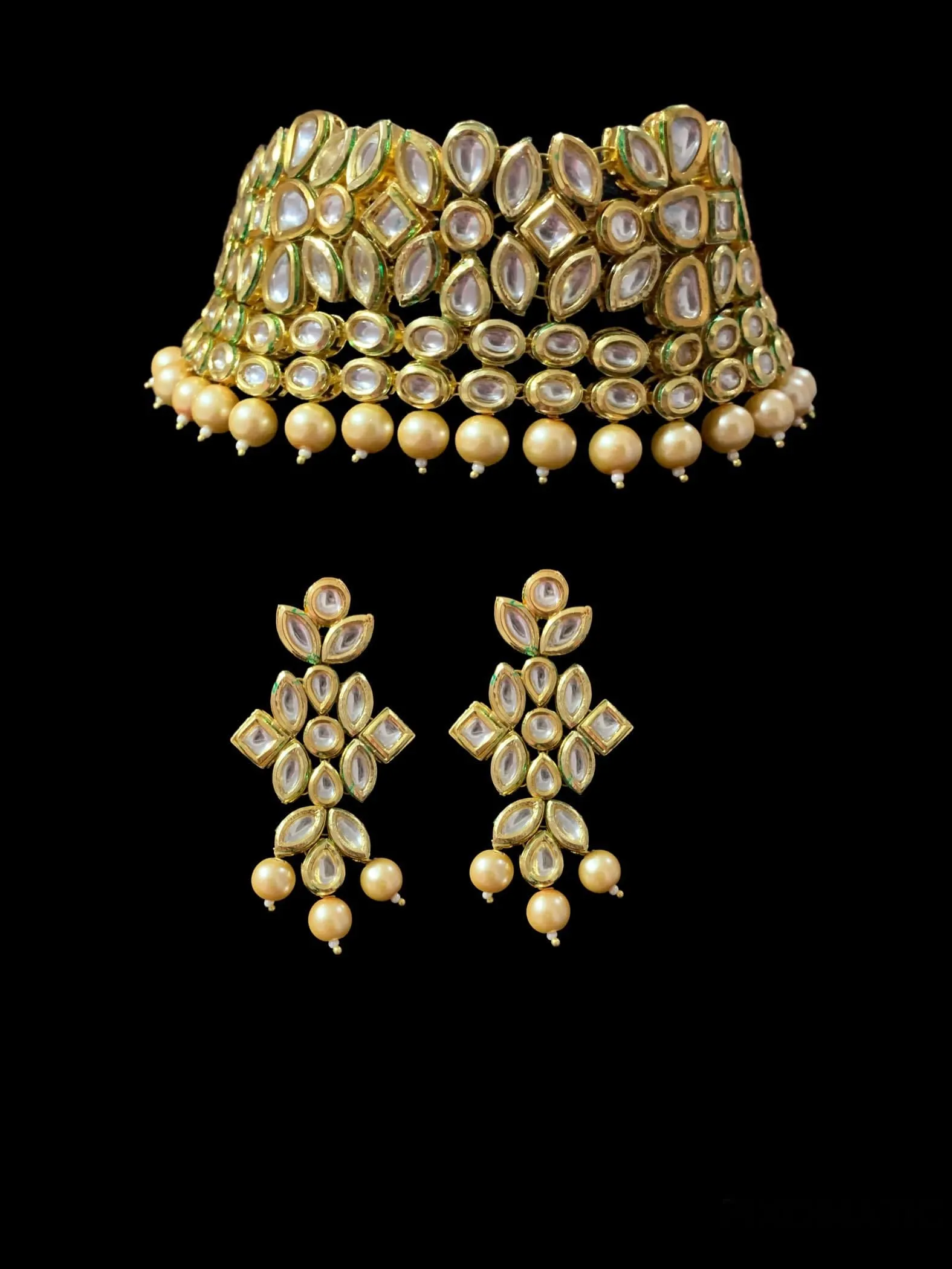 C150 Reeba bridal kundan choker with earrings and tika ( SHIPS IN 3 WEEKS )