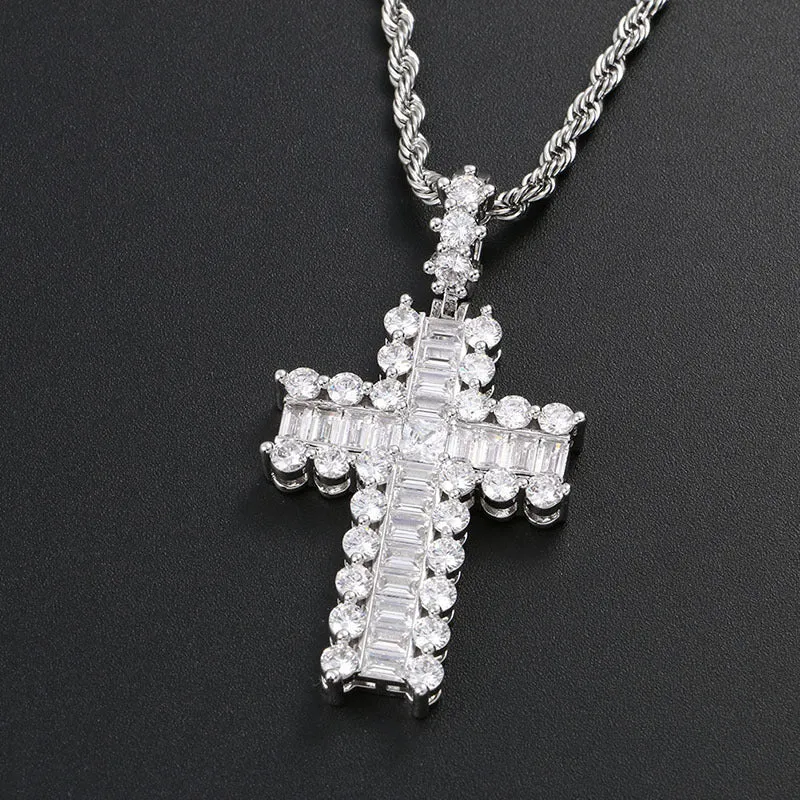 Classic Cross Pendant