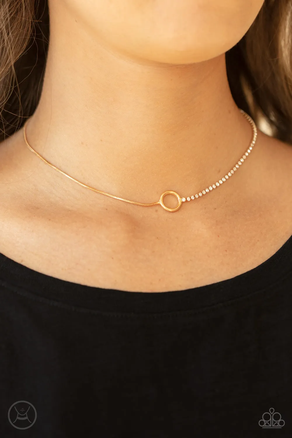 Gotta Split - Gold Choker Necklace