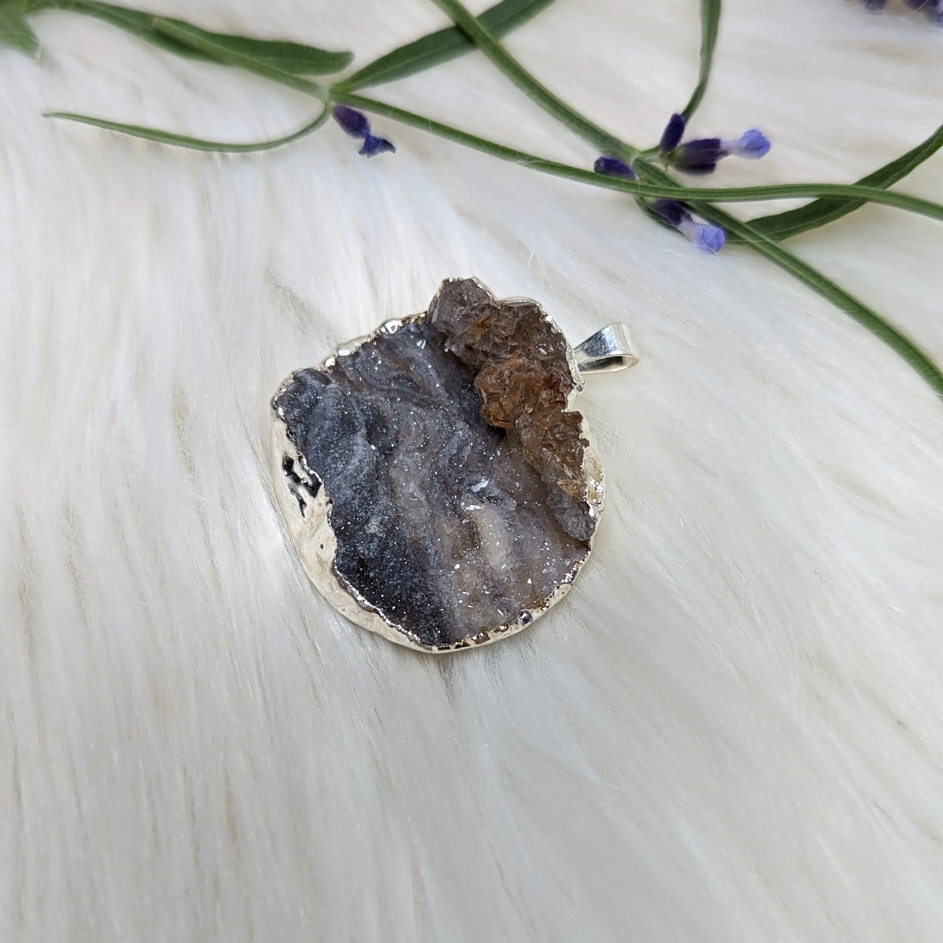 Large Blue Agate Druzy - Sterling Silver Pendant (Includes Silver Chain)