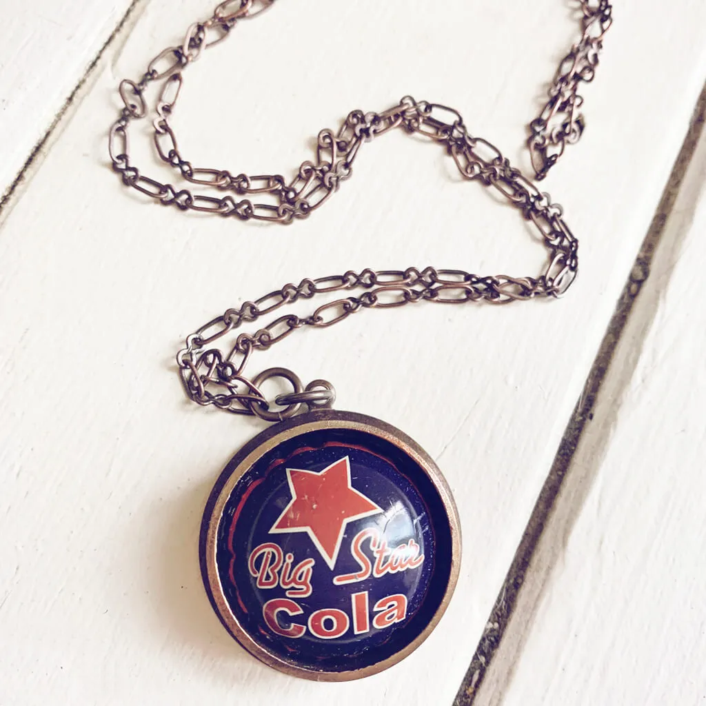 retro soda pop // vintage bottle cap and copper pipe pendant necklace