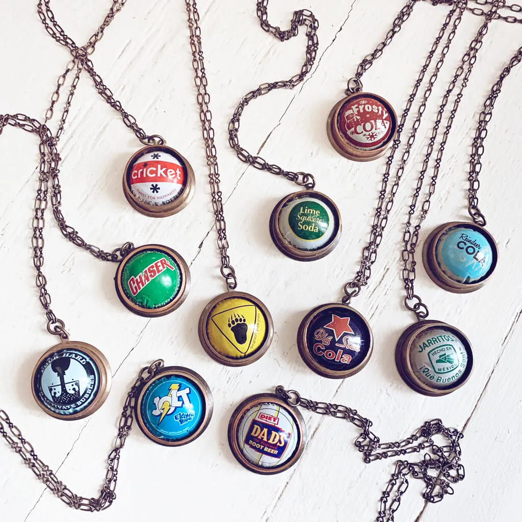 retro soda pop // vintage bottle cap and copper pipe pendant necklace