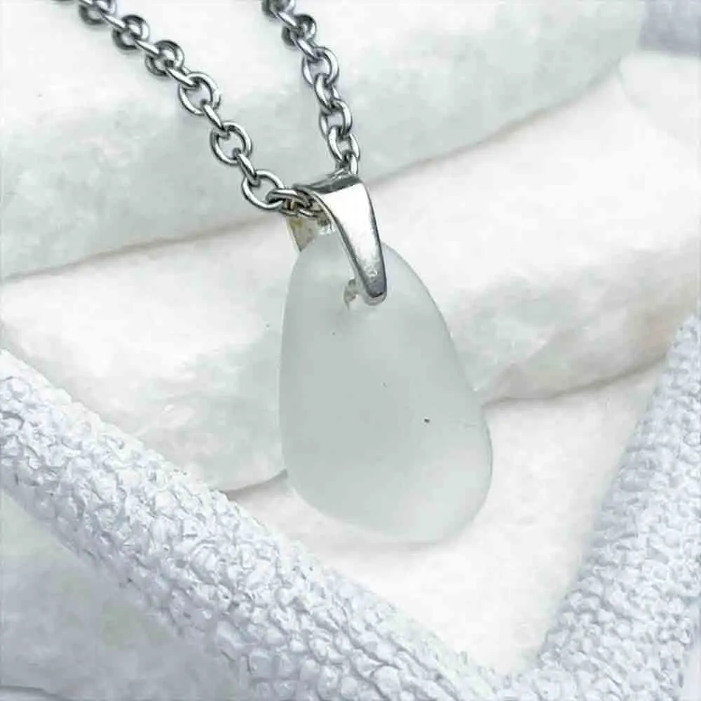 Simple Crystal Clear Sea Glass Pendant | 5238