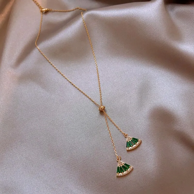 Trendy Emerald Fan Necklace