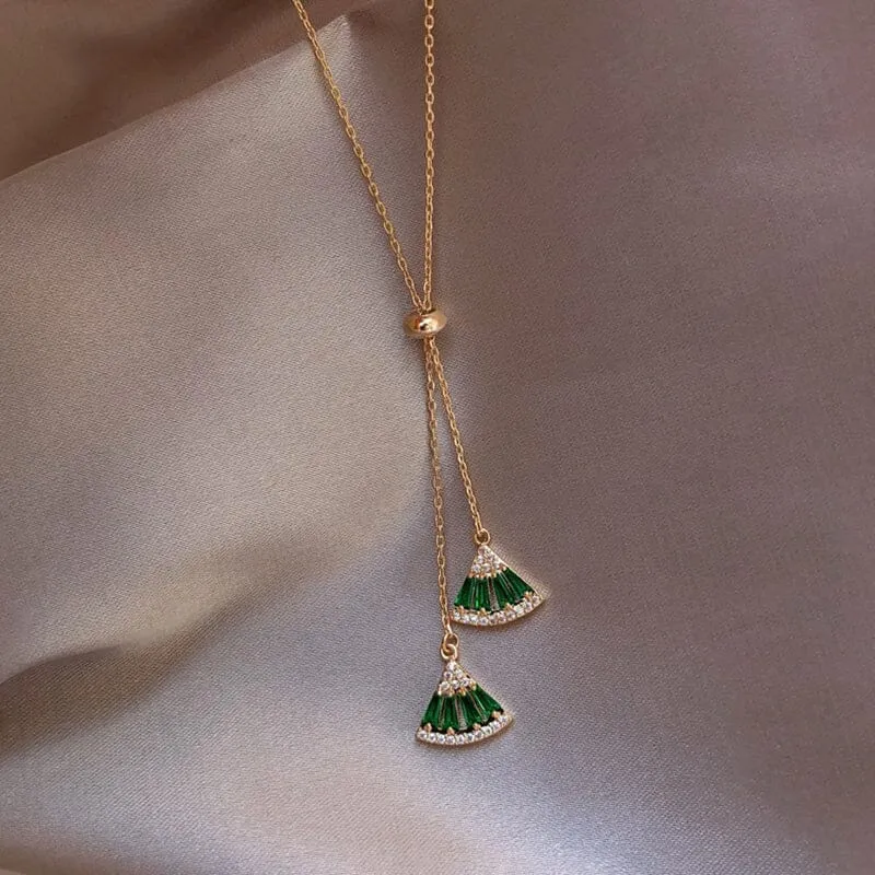 Trendy Emerald Fan Necklace