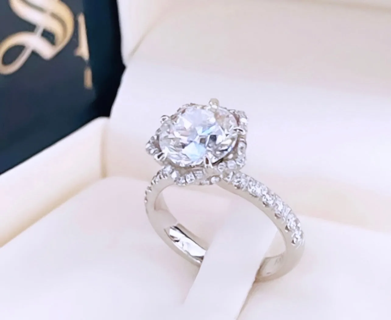 Trina engagement ring DER062