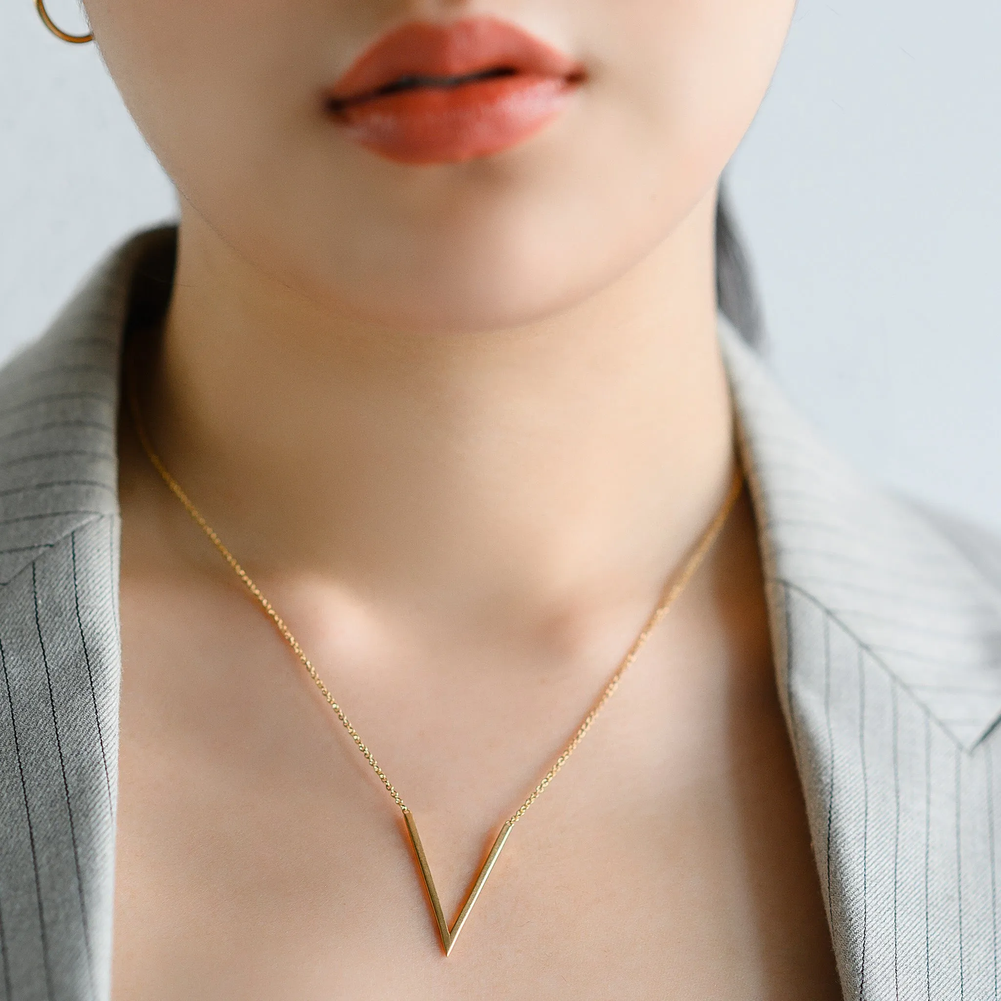 V Necklace