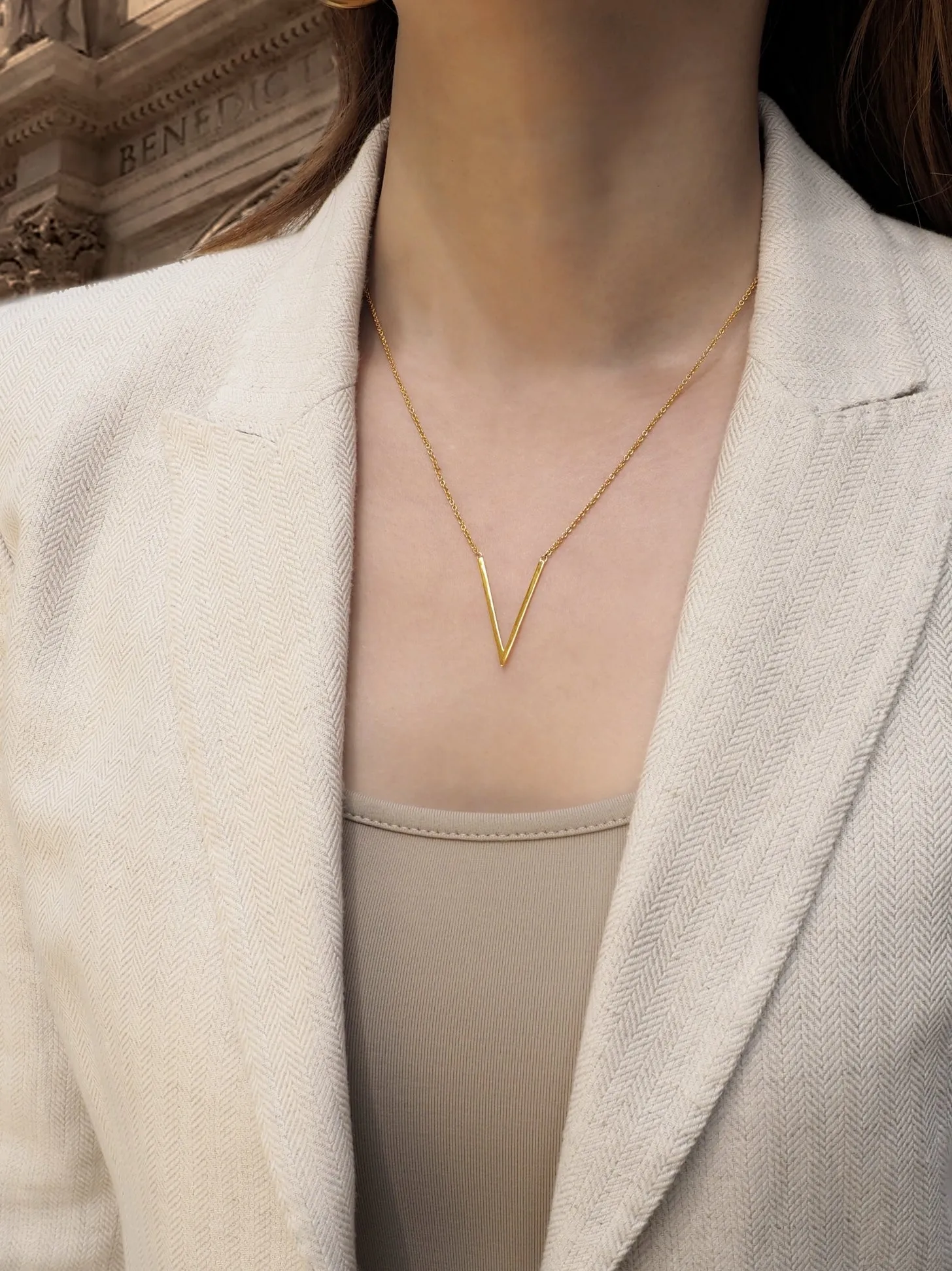 V Necklace