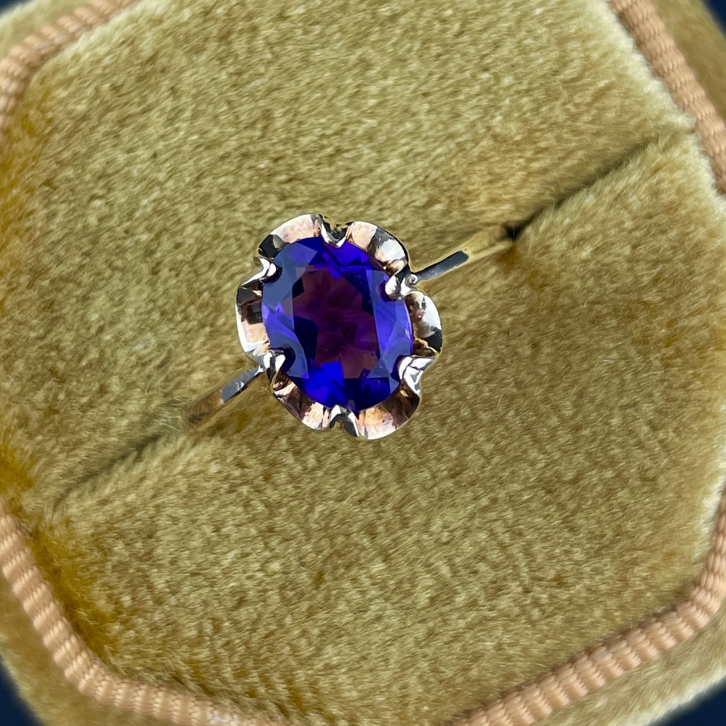 Vintage 10K Gold Amethyst Solitaire Ring, Sz 5.5