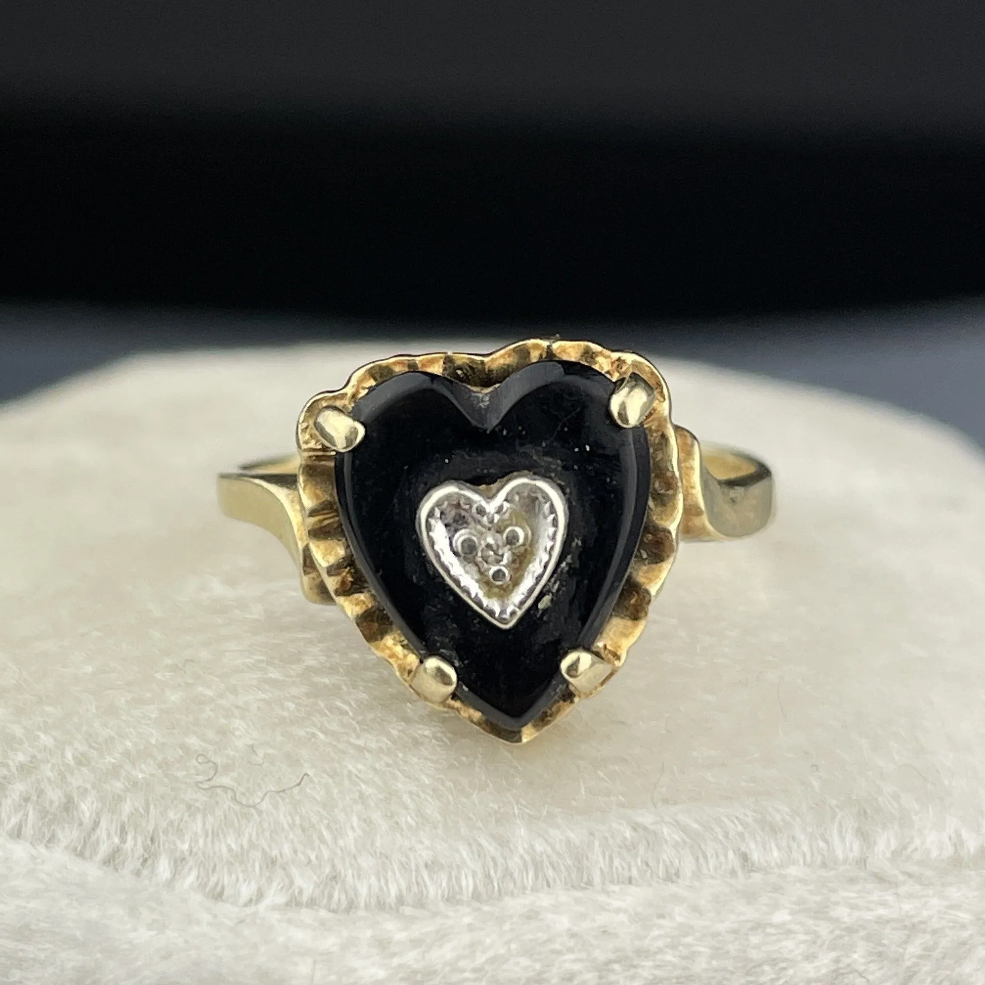 Vintage Petite 10K Gold Heart Ring with Black Onyx and Diamond, Size 4 1/4