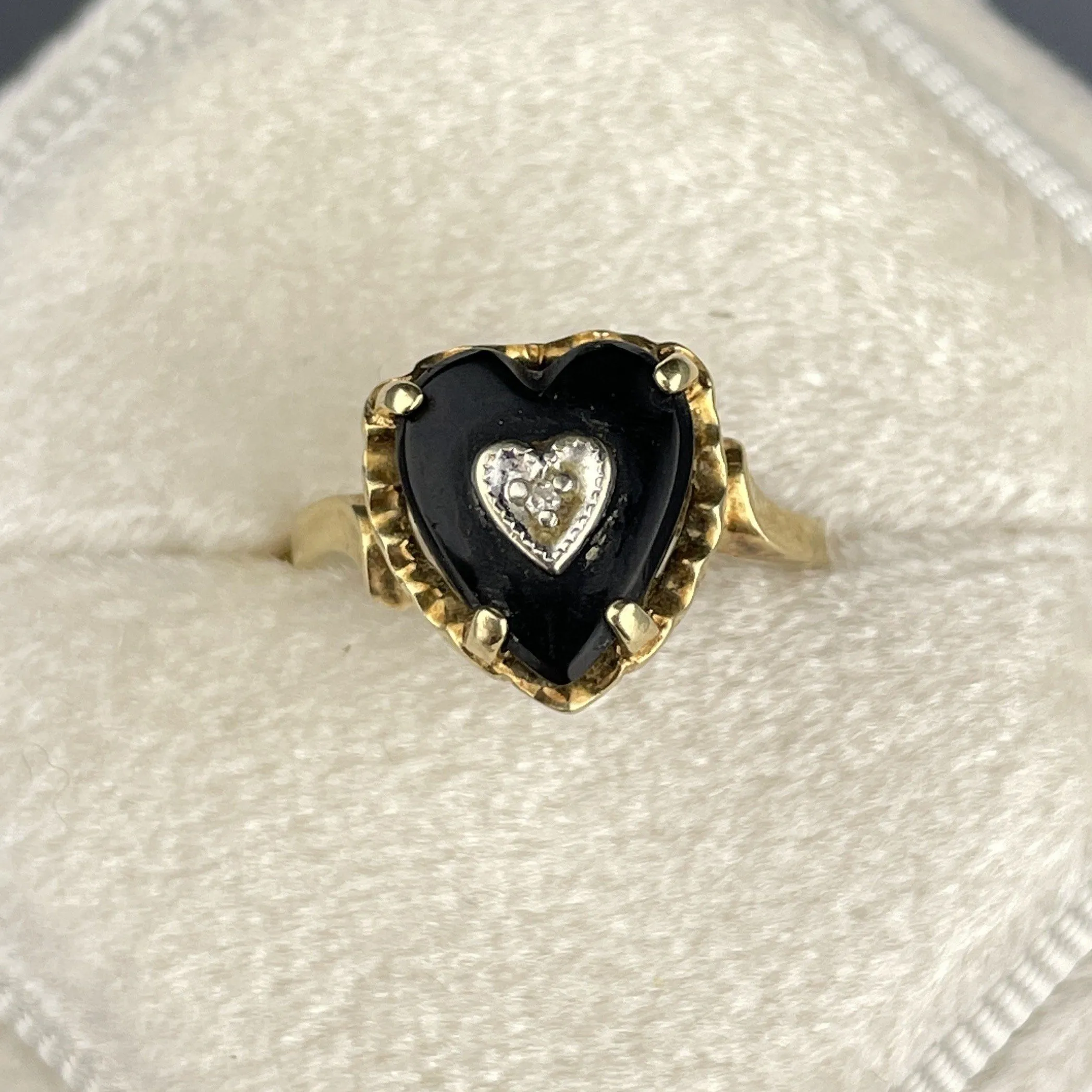 Vintage Petite 10K Gold Heart Ring with Black Onyx and Diamond, Size 4 1/4